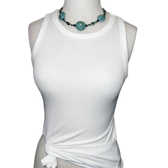 a new day Tops - Crisp white tank top Medium